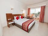 Standard Double room with partial sea view