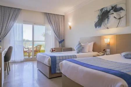 Palm Beach Resort Families and Couples only - 126