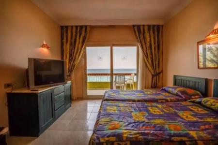 Palm Beach Resort Families and Couples only - 102