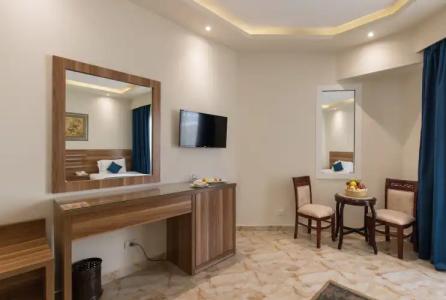Seagull Beach Resort - Families and Couples Only - 114