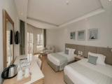 Standard Double room with pool or partial sea view