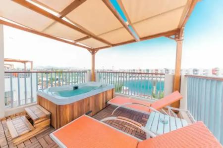 Sunrise Crystal Bay Resort -Grand Select - 201