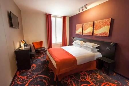 Helussi Hôtel - 121