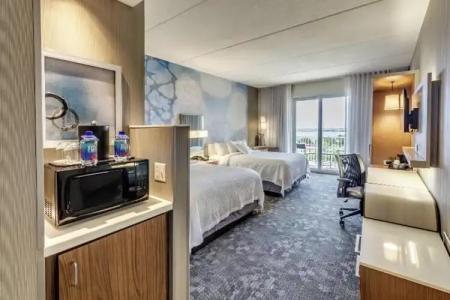 Courtyard by Marriott St. Petersburg Clearwater/Madeira Beach - 98