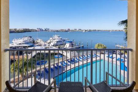 Courtyard by Marriott St. Petersburg Clearwater/Madeira Beach - 64