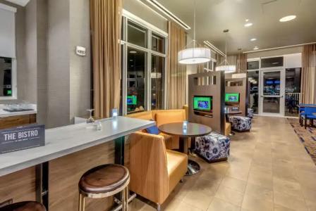 Courtyard by Marriott St. Petersburg Clearwater/Madeira Beach - 25