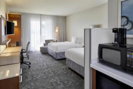 Courtyard by Marriott St. Petersburg Clearwater/Madeira Beach - 67