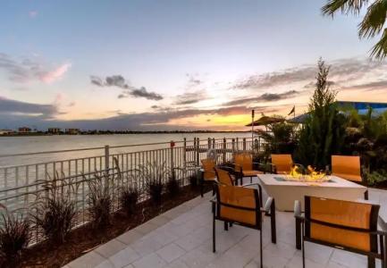 Courtyard by Marriott St. Petersburg Clearwater/Madeira Beach - 21