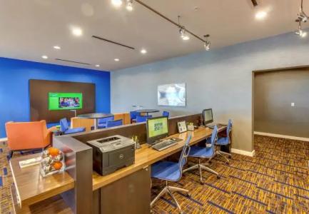 Courtyard by Marriott St. Petersburg Clearwater/Madeira Beach - 23