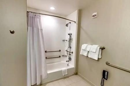 Courtyard by Marriott St. Petersburg Clearwater/Madeira Beach - 95