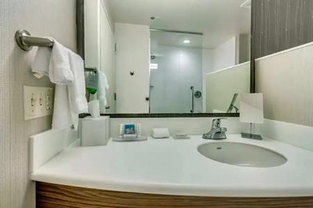 Courtyard by Marriott St. Petersburg Clearwater/Madeira Beach - 118