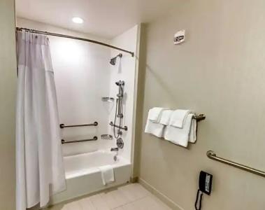 Courtyard by Marriott St. Petersburg Clearwater/Madeira Beach - 120