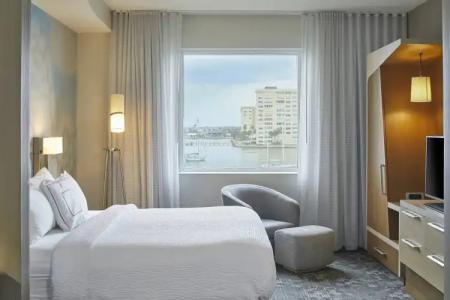 Courtyard by Marriott St. Petersburg Clearwater/Madeira Beach - 41