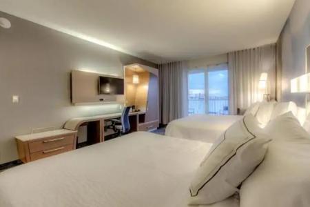 Courtyard by Marriott St. Petersburg Clearwater/Madeira Beach - 73