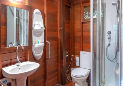 Phuwanalee Resort - 35