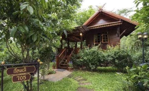 Phuwanalee Resort - 11