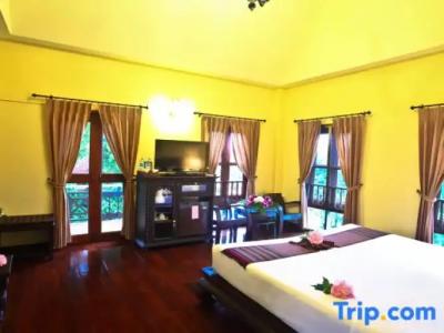 Phuwanalee Resort - 71