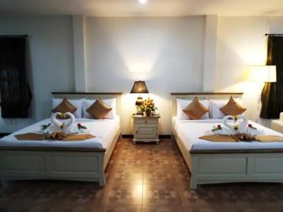 Phuwanalee Resort - 15