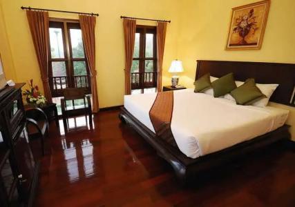 Phuwanalee Resort - 4