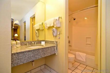 Mardi Gras & Casino - 10