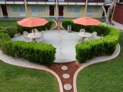 Mardi Gras & Casino - 16