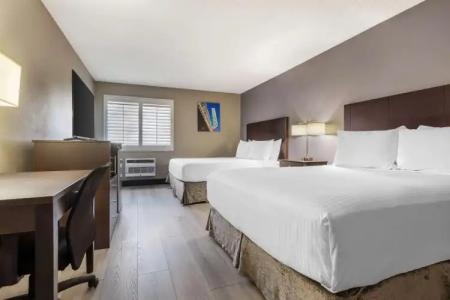 Best Western McCarran Inn - 40