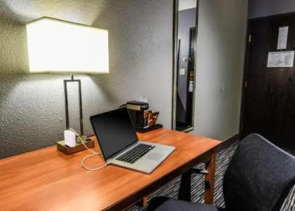 Best Western McCarran Inn - 69