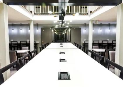 Best Western McCarran Inn - 14