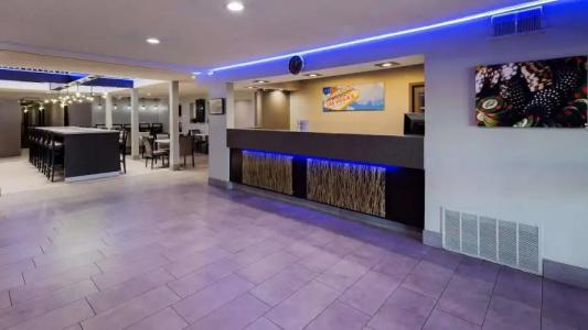 Best Western McCarran Inn - 16