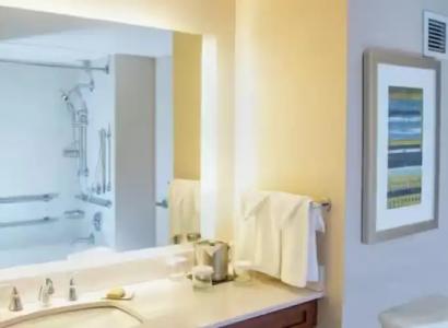 DoubleTree by Hilton Las Vegas Airport - 32