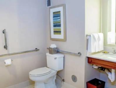 DoubleTree by Hilton Las Vegas Airport - 39