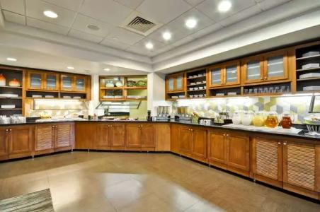 Hyatt Place Las Vegas - 10