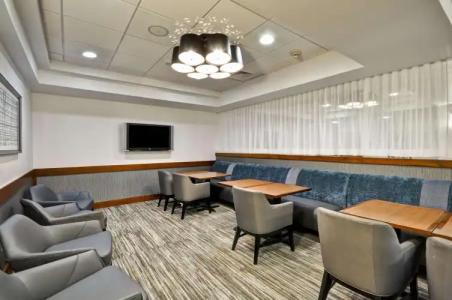 Hyatt Place Las Vegas - 24