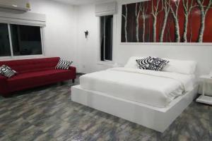 Blessed Koh Chang Hotel, Chang Island