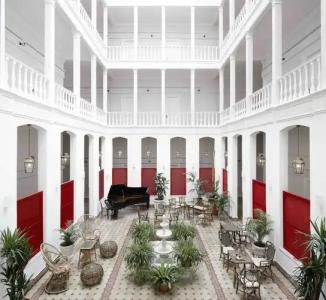 Splendid Palace