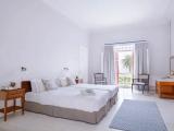 Standard room with city view