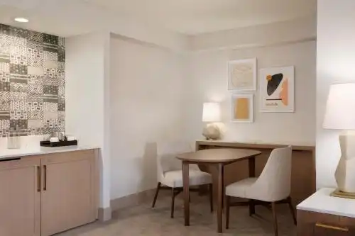 Hilton Santa Monica