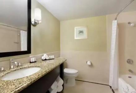 Embassy Suites Los Angeles Glendale - 34