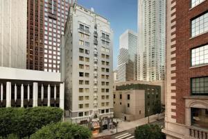 Hilton Checkers Hotel, Los Angeles