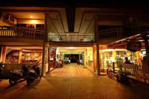 Andaman Lanta Resort - SHA Extra Plus, Lanta Island