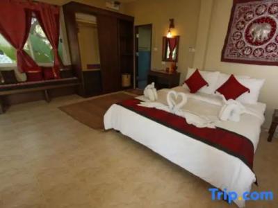 Lanta Castaway Beach Resort - 173