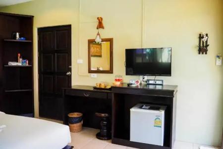 Lanta Castaway Beach Resort - 127