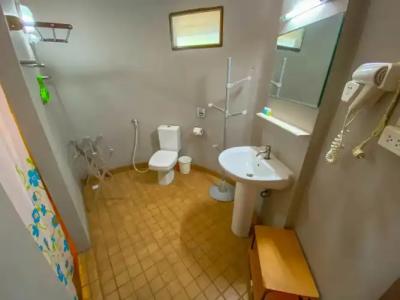 Koh Mak Buri Hut Natural Resort - 101