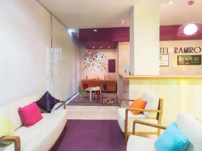 Ibis Styles Zaragoza Ramiro I - 14