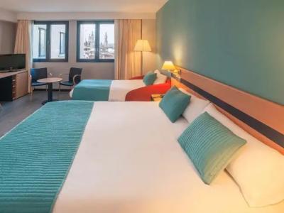 Ibis Styles Zaragoza Ramiro I - 45