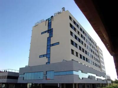 & Spa Real Ciudad De Zaragoza