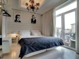 Standard Double room with city view