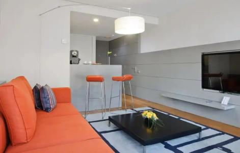 Reina Petronila - 42