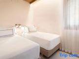 2 Bedrooms Grand Villa