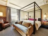 Roosevelt Double Suite